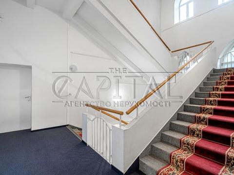 коммерческая по адресу Евгения Чикаленко ул. (Пушкінська), 34