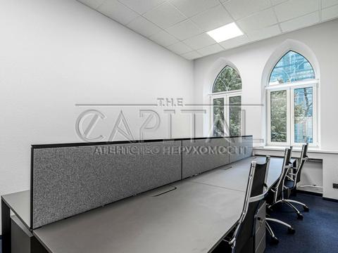 коммерческая по адресу Евгения Чикаленко ул. (Пушкінська), 34