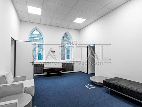 коммерческая по адресу Евгения Чикаленко ул. (Пушкінська), 34