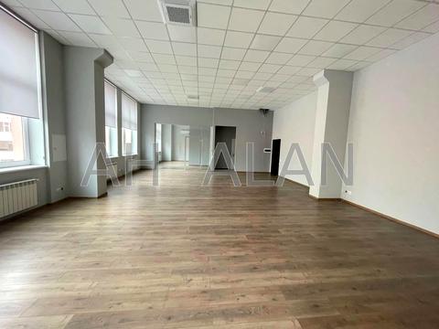 комерційна за адресою Глибочицька вул., 17а