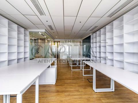 коммерческая по адресу Михаила Грушевского ул., 9-Б