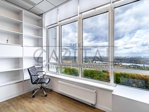 коммерческая по адресу Михаила Грушевского ул., 9-Б