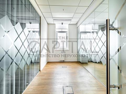 коммерческая по адресу Михаила Грушевского ул., 9-Б