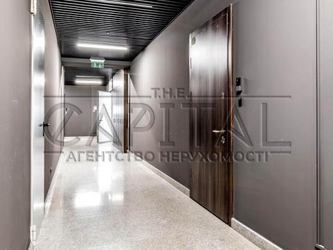 коммерческая по адресу Михаила Грушевского ул., 9-Б