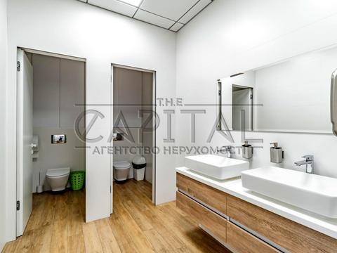 коммерческая по адресу Михаила Грушевского ул., 9-Б