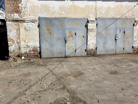 комерційна за адресою Ярослава Мудрого вул., 2