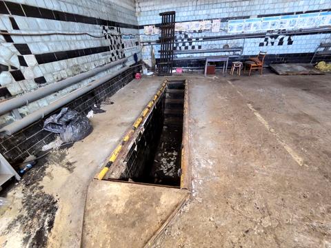 комерційна за адресою Ярослава Мудрого вул., 2