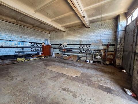 комерційна за адресою Ярослава Мудрого вул., 2