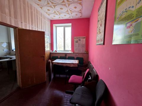 комерційна за адресою Ярослава Мудрого вул., 2