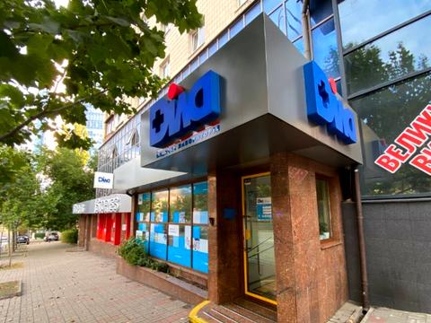 комерційна за адресою Лесі Українки бульв., 3