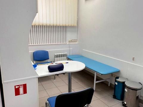 комерційна за адресою Лесі Українки бульв., 3