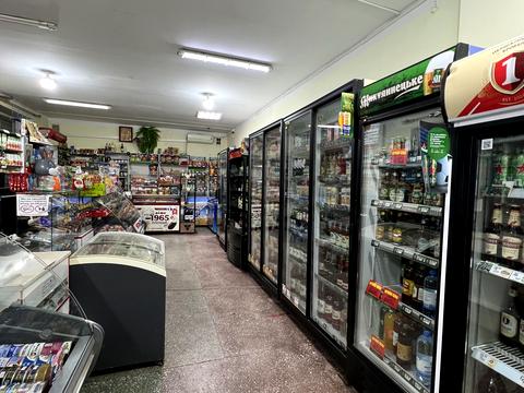 комерційна за адресою Чернівецька вул., 58