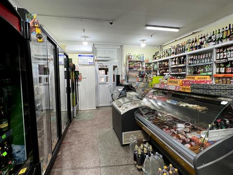 комерційна за адресою Чернівецька вул., 58