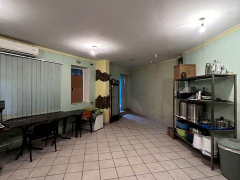 комерційна за адресою Чернівецька вул., 53