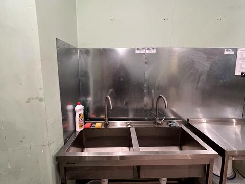 комерційна за адресою Чернівецька вул., 53