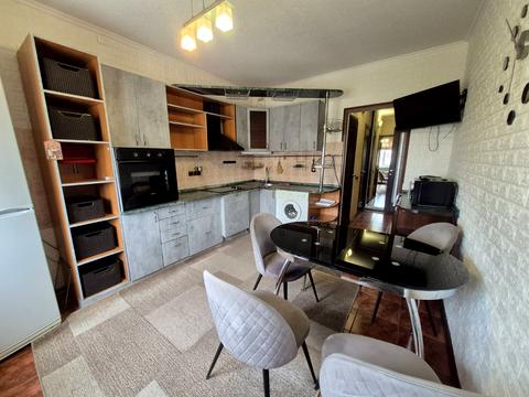 квартира за адресою Драгоманова вул., 14-А