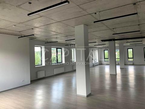 коммерческая по адресу Наталії Лотоцької ул. (Пролетарська), 1