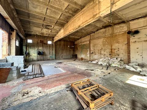 комерційна за адресою Дрогобицька вул., 10