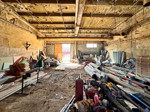 комерційна за адресою Дрогобицька вул., 10