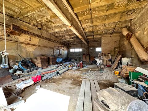 комерційна за адресою Дрогобицька вул., 10