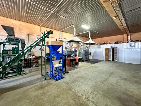 комерційна за адресою Дрогобицька вул., 10