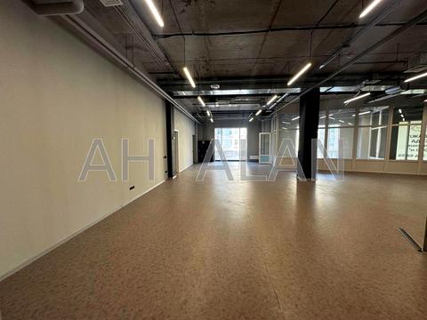 коммерческая по адресу Глубочицкая ул., 32