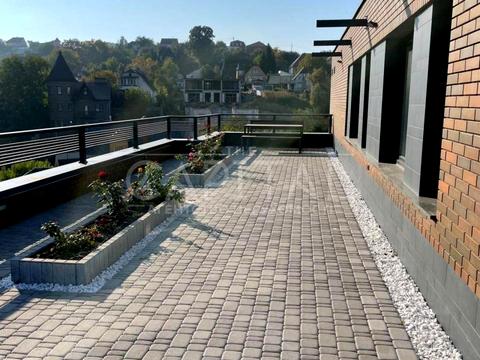 коммерческая по адресу Валерия Лобановского просп., 1