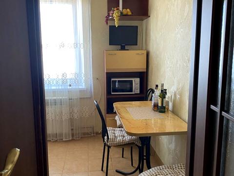 квартира за адресою Лазурна вул., 10-В