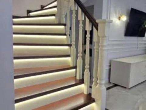 будинок за адресою смт. Брюховичі, Підлісна вул.