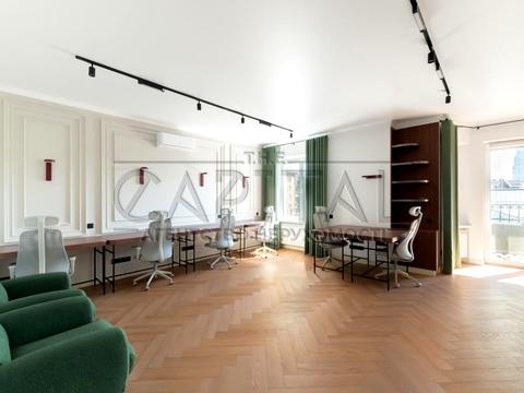 коммерческая по адресу Ивана Мазепы ул. (Январского Восстания), 5