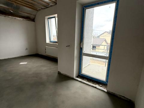 дом по адресу с. Зарванцы, Мирная ул. (Интернациональная), 151