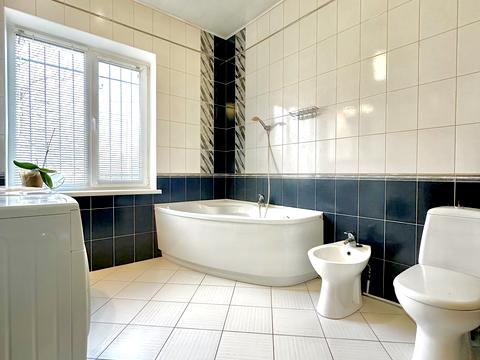 будинок за адресою Миру вул.