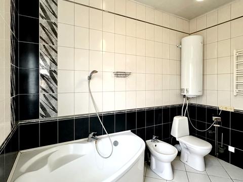 будинок за адресою Миру вул.