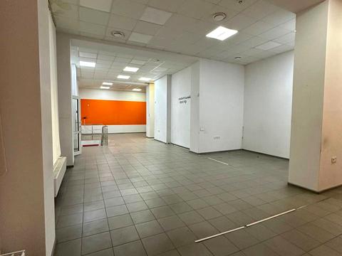 комерційна за адресою Паторжинського вул., 22