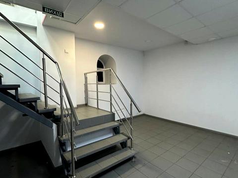 комерційна за адресою Паторжинського вул., 22