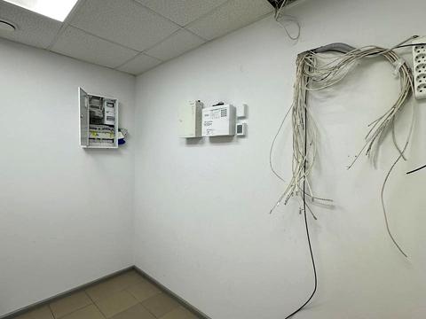 комерційна за адресою Паторжинського вул., 22