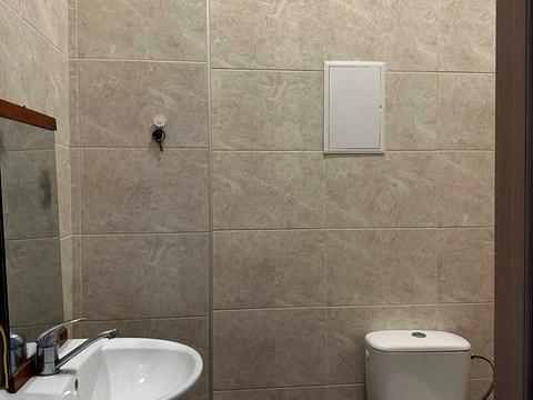 комерційна за адресою Паторжинського вул., 22