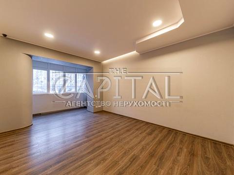 коммерческая по адресу Владимира Ивасюка просп. (Героїв Сталінграду), 4