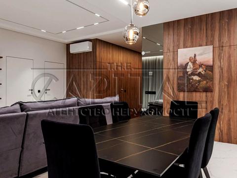 квартира за адресою Андрія Верхогляда вул. (Михайла Драгомирова), 19-Б