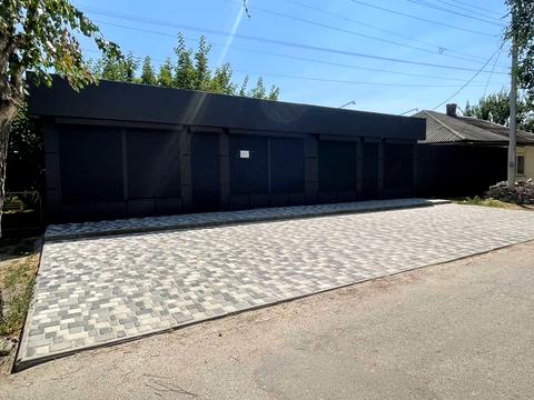 комерційна за адресою Перемоги вул., 24