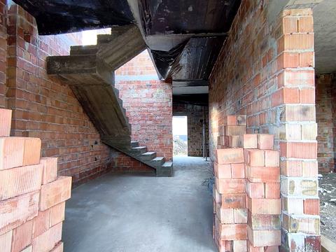 будинок за адресою Яблунева вул., 1/2