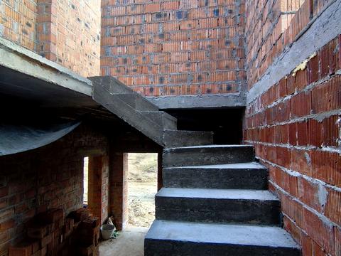 будинок за адресою Яблунева вул., 1/2