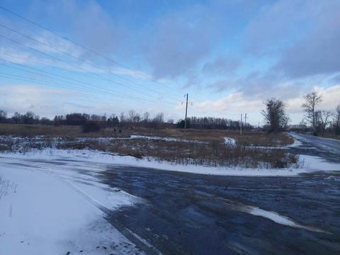 участок по адресу Центральна