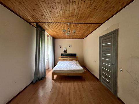 дом по адресу Коновальця