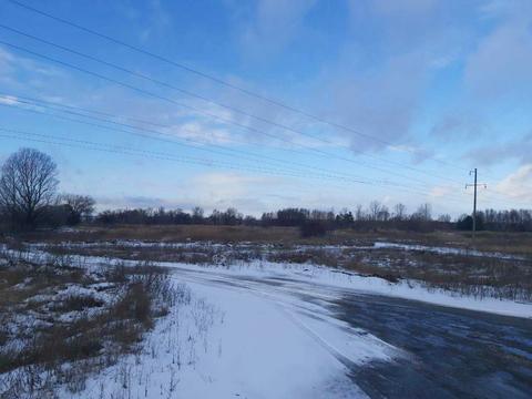 участок по адресу Центральна