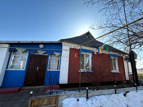 дом по адресу Квітнева