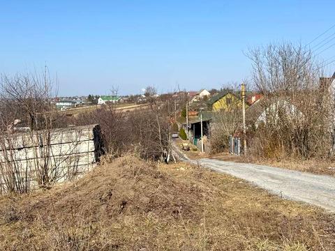 участок по адресу 8й ринковий провулок