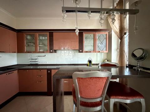 квартира за адресою Миколи Міхновського бульв. (Дружби народів), 14-16