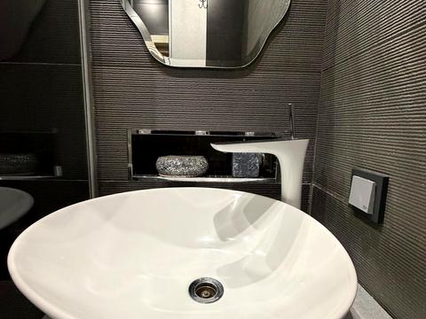 квартира за адресою Миколи Міхновського бульв. (Дружби народів), 14-16