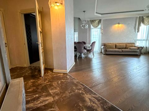 квартира за адресою Миколи Міхновського бульв. (Дружби народів), 14-16